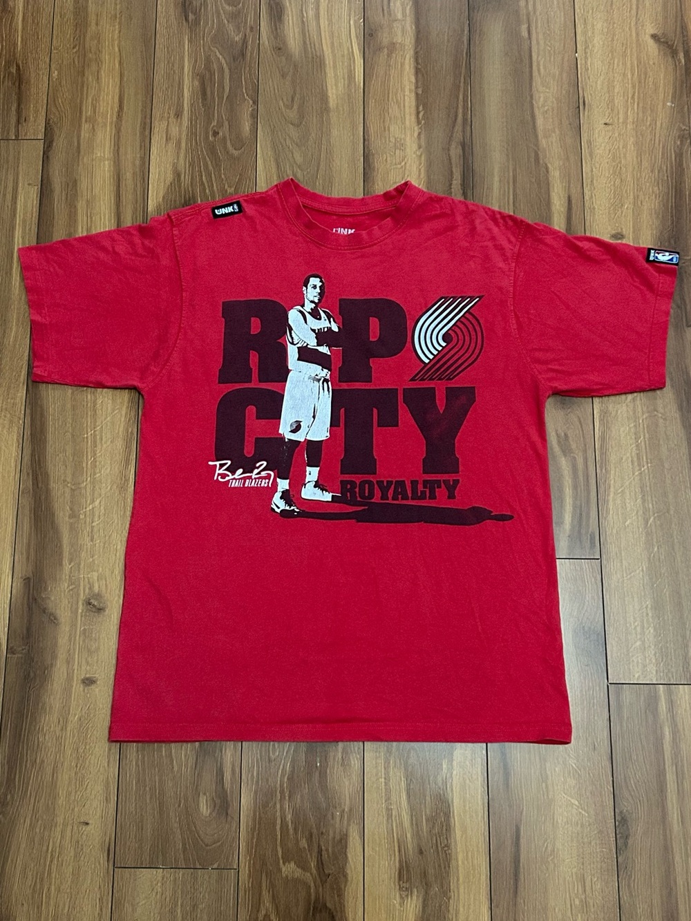 Vintage UNK Portland Trail Blazers Y2K Brandon Roy T-Shirt Size M NBA Ripcity